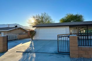 Single Family Residence, 13695 Nahum dr, Desert Hot Springs, CA 92240 - 3