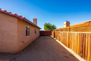 Single Family Residence, 16130 Avenida Mirola, Desert Hot Springs, CA 92240 - 38