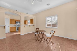 Single Family Residence, 9150 Calle Escorial, Desert Hot Springs, CA 92240 - 13