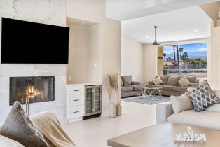 Single Family Residence, 40270 Eastwood ln, Palm Desert, CA 92211 - 2