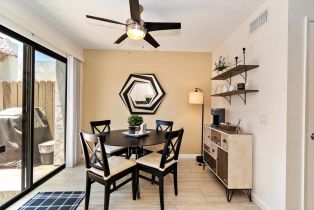 Condominium, 2074 Mira Vista way, Palm Springs, CA 92262 - 14