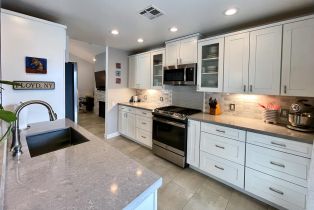 Condominium, 564 Sunshine cir, Palm Springs, CA 92264 - 2