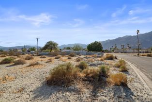 , 1880 Carriage ln, Palm Springs, CA 92262 - 8