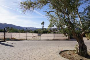 , 1 Via Perugia, Rancho Mirage, CA 92270 - 3