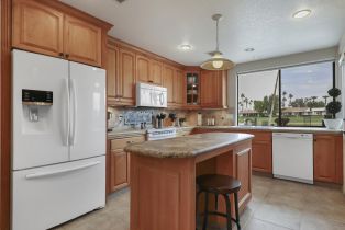 Condominium, 32 San Sebastian dr, Rancho Mirage, CA 92270 - 8
