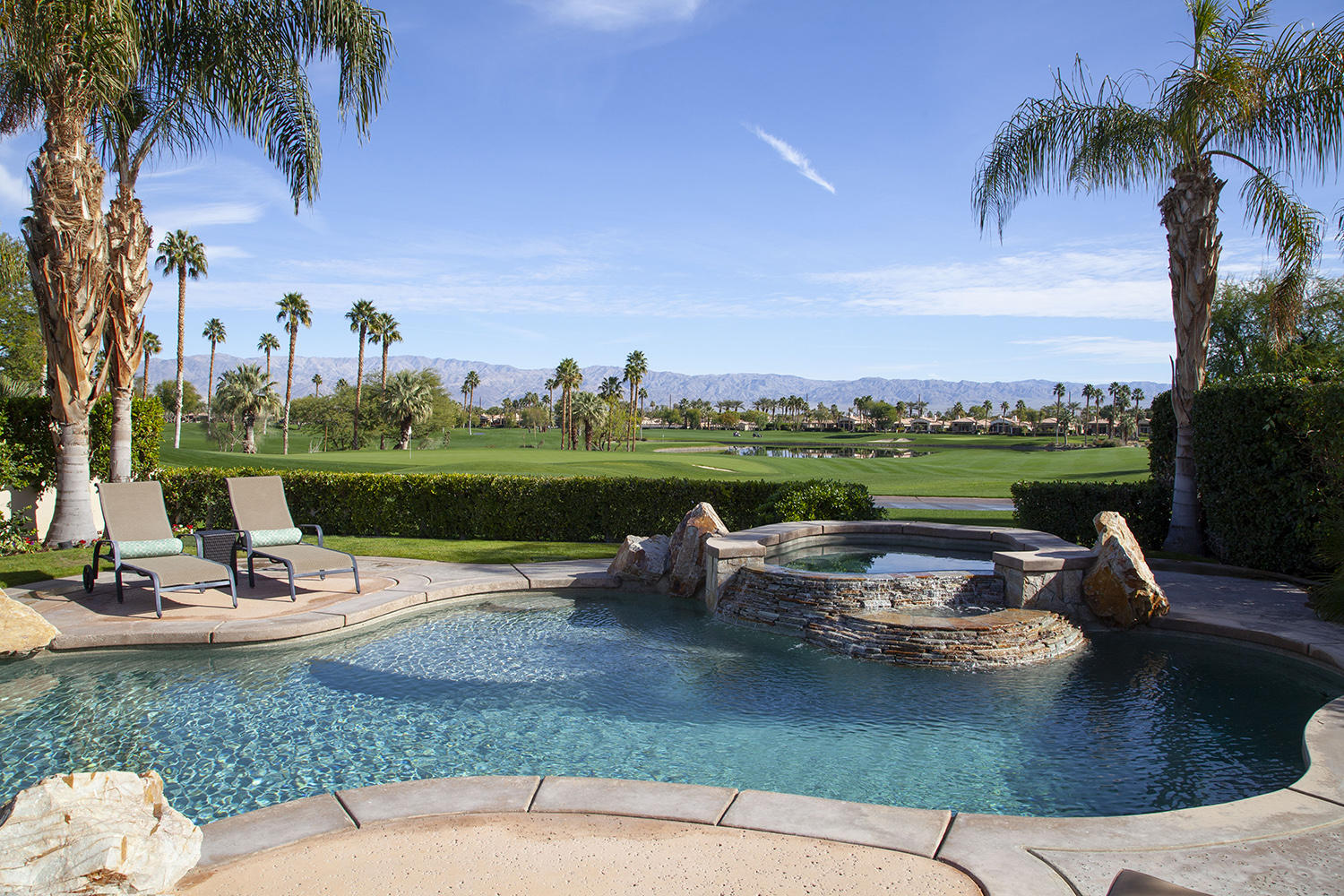 Single Family Residence, 79702 Mission dr, La Quinta, CA 92253 - 1