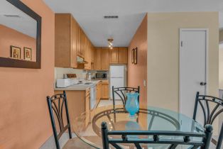 Condominium, 680 Ashurst ct, Palm Springs, CA 92262 - 7