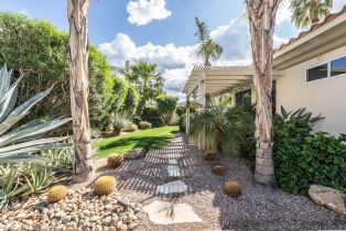 Single Family Residence, 12 Via Elegante, Rancho Mirage, CA 92270 - 37