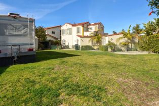 , Monmouth dr, Ventura, CA 93001 - 11