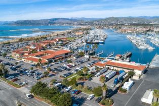 , Monmouth dr, Ventura, CA 93001 - 22