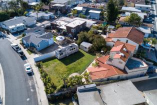 , Monmouth dr, Ventura, CA 93001 - 7