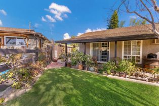 Single Family Residence, 8305 Fruitvale ave, Moorpark, CA 93021 - 4