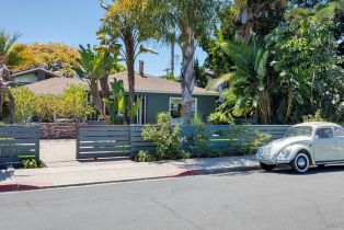 Single Family Residence, 2127 Emerald st, San Diego, CA 92109 - 2