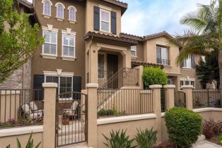 Condominium, 10435 Whitcomb Way, San Diego, CA  San Diego, CA 92127