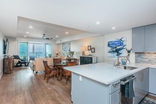 , 6767 Neptune, La Jolla, CA 92037 - 6