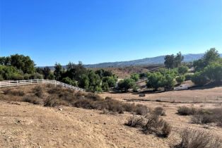 ,  Darlene ln, Moorpark, CA 93021 - 2