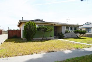 Single Family Residence, 16136 Devonshire st, Granada Hills, CA 91344 - 2