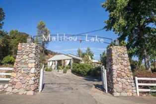 , 2026 Lakeshore dr, Agoura Hills, CA 91301 - 18