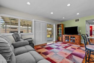 Single Family Residence, 1944 Glenview ave, Simi Valley, CA 93063 - 24