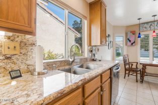 Single Family Residence, 2029 Freesia ave, Simi Valley, CA 93063 - 5