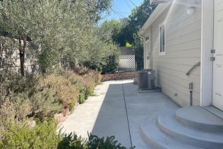 Single Family Residence, 2081 El Monte dr, Thousand Oaks, CA 91362 - 13