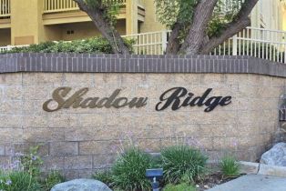 Condominium, 631 Oak Run Trail, Oak Park, CA 91377 - 3