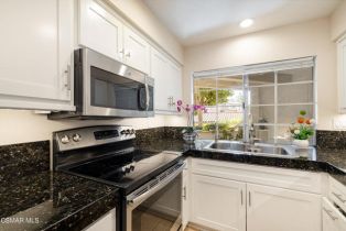 Condominium, 5837 Oak Bend ln, Oak Park, CA 91377 - 6