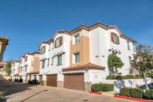 Condominium, 461 Country Club DR, Simi Valley, CA  Simi Valley, CA 93065