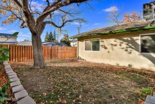 Single Family Residence, 6516 Tapley st, Simi Valley, CA 93063 - 41