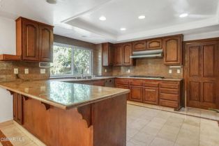 Single Family Residence, 17736 Royce dr, Encino, CA 91316 - 17