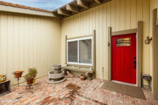 Single Family Residence, 2006 Latham st, Simi Valley, CA 93065 - 4