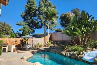 Single Family Residence, 2318 Yew dr, Thousand Oaks, CA 91320 - 24