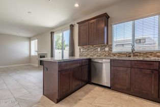 Condominium, 1529 Patricia ave, Simi Valley, CA 93065 - 12