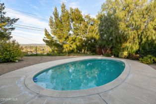 Single Family Residence, 221 Dryden st, Thousand Oaks, CA 91360 - 4