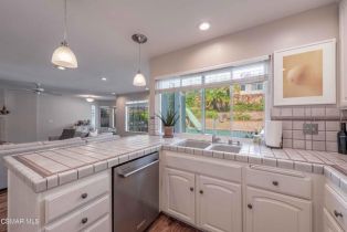 Single Family Residence, 2397 Laurelpark ct, Thousand Oaks, CA 91362 - 22