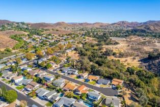 Single Family Residence, 2397 Laurelpark ct, Thousand Oaks, CA 91362 - 58