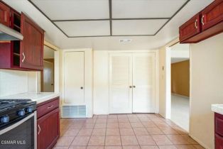 Condominium, 635 Elmwood ave, Burbank, CA 91501 - 23