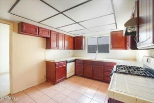 Condominium, 635 Elmwood ave, Burbank, CA 91501 - 24