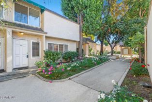 Townhouse, 5660 Etiwanda ave, Tarzana, CA 91356 - 2