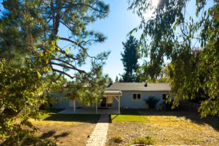 Single Family Residence, 1095 Calle Jazmin, Thousand Oaks, CA 91360 - 31