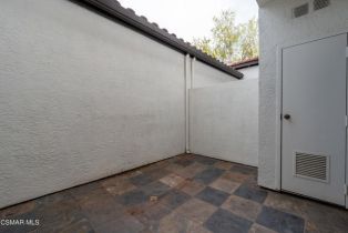 Townhouse, 5580 Spanish Oak ln, Agoura Hills, CA 91377 - 16