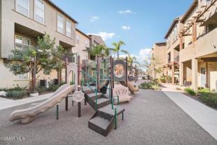 Condominium, 381 Rendar ln, Camarillo, CA 93012 - 45