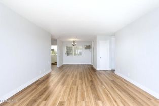 Condominium, 8400 De Longpre ave, West Hollywood , CA 90069 - 16