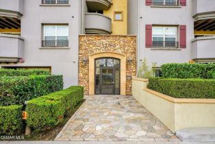 Condominium, 13200 Moorpark st, Sherman Oaks, CA 91423 - 4