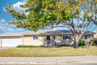 Single Family Residence, 1573 Casarin ave, Simi Valley, CA 93065 - 2