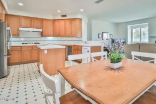 Single Family Residence, 3327 Olivegrove pl, Thousand Oaks, CA 91362 - 12