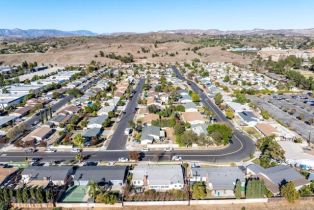 Single Family Residence, 680 Sierra ave, Moorpark, CA 93021 - 24