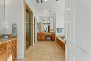 Single Family Residence, 196 Lake Sherwood dr, Lake Sherwood, CA 91361 - 37