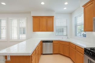 Townhouse, 4799 Via Altamira, Newbury Park, CA 91320 - 16