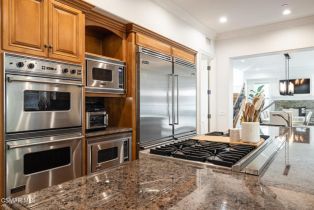 Single Family Residence, 29475 Malibu View ct, Agoura Hills, CA 91301 - 10